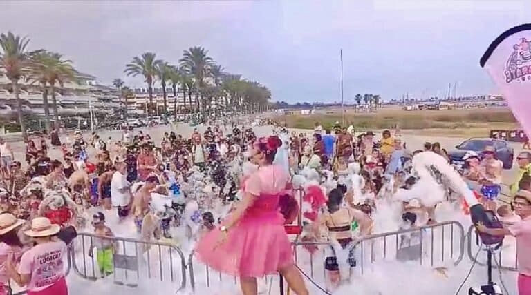 Foam Party Plus, photo 1